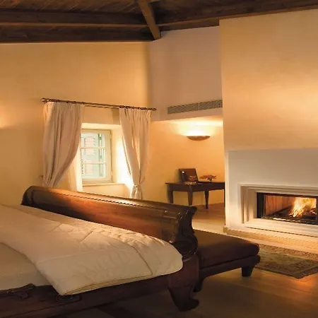 Ippoliti Szálloda 4*