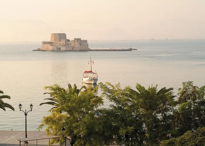 فندق Ippoliti نافبليو