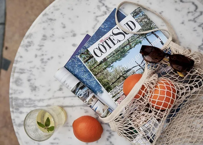 Ippoliti نافبليو