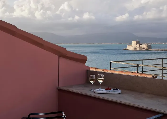 Ippoliti Нафплион